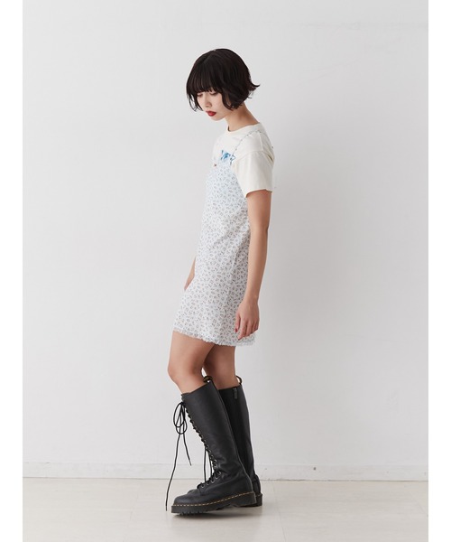 jouetie(ジュエティ)の「フラワーカットキャミワンピース(ワンピース・レディース・ネイビー/オフホワイト/ブルー・MEDIUM)」の9枚目の写真
