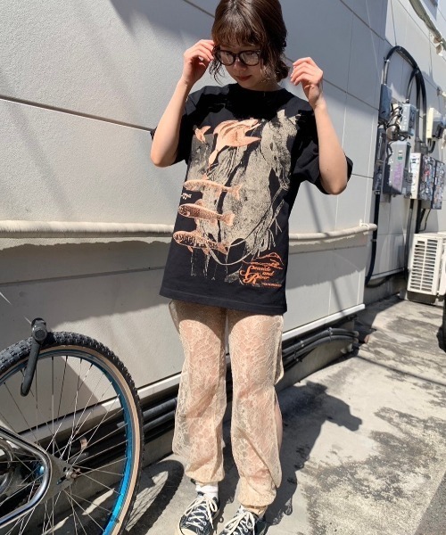 THEATRE PRODUCTS(シアタープロダクツ)の「【スパイク 小川暖奈×THEATREPRODUCTS コラボ】SEASIDE AND RIVER コラージュ半袖Tシャツ(Tシャツ/カットソー・レディース・ホワイト/ブラック・FREE)」の18枚目の写真