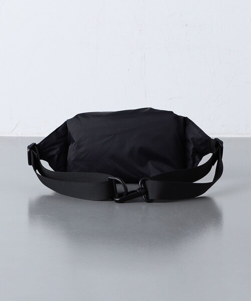 WEEKEND(ER)（ウィークエンダー）の「【別注】＜WEEKEND(ER)＞ パッカブル ショルダーバッグ（ショルダーバッグ・メンズ・ブラック・FREE）」の8枚目の写真