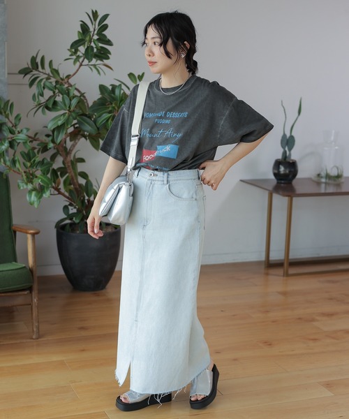 LEPSIM（レプシィム）の「ムラ染めLOGOｰT　113201（Tシャツ/カットソー・レディース・ブルー/アイボリー/ライトピンク/チャコールグレー・FREE）」の21枚目の写真