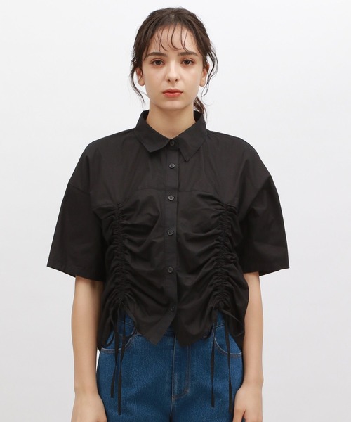 LAKOLE（ラコレ）の「ドロストクロップドシャツ / 126887（シャツ/ブラウス・レディース・チャコール/ライトブルー/オフホワイト/ライトイエロー・MEDIUM/SMALL）」の19枚目の写真