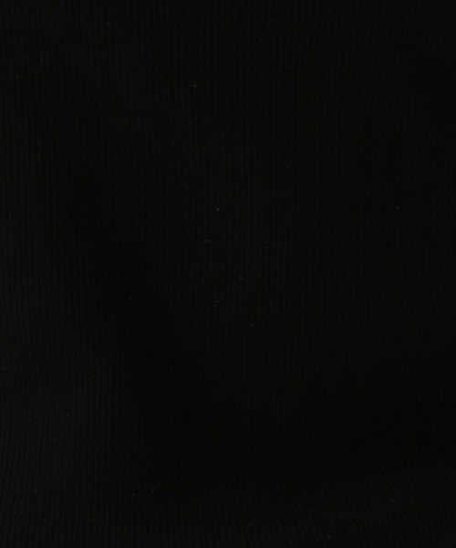 FOREVER 21（フォーエバー トゥエンティーワン）の「【2024SS】ノースリーブボディスーツ（タンクトップ・レディース・ブラック/オフホワイト・MEDIUM/SMALL）」の20枚目の写真