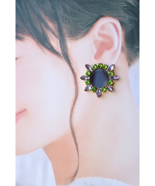 tone（トーン）の「【mauvelily】Bijou flower(MA)（ピアス（両耳用）・レディース・ブラック系その他/オレンジ系その他/グリーン系その他・FREE）」の5枚目の写真
