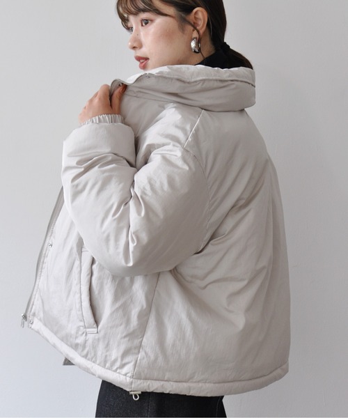 Meli rich（メリーリッチ）の「シャイニーワッシャーショート丈フェイクダウンジャケット（ダウンジャケット/コート・レディース・ベージュ/ミント/グレー/ブラック・MEDIUM）」の20枚目の写真