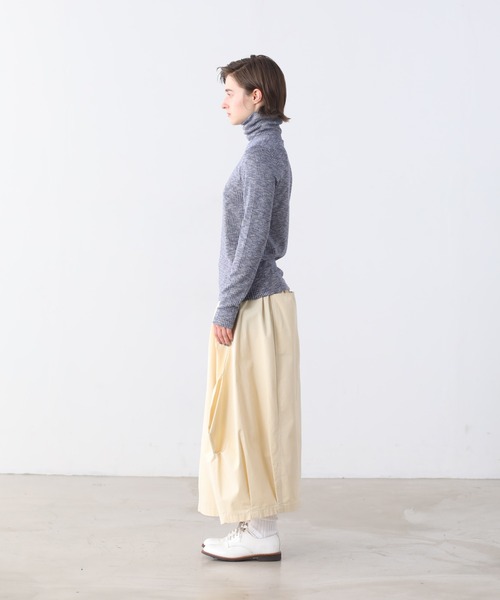 Kelen（ケレン）の「「KELEN/ケレン」タートルネックリブトップス（Tシャツ/カットソー・レディース・オフホワイト/ネイビー/ライトブルー/ライトイエロー/ブラック・FREE）」の21枚目の写真
