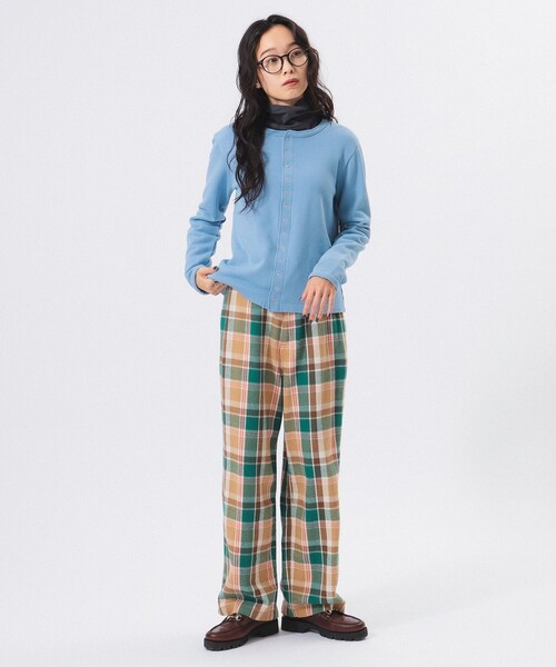 BEAMS BOY（ビームスボーイ）の「リングドット カーディガン 24AW（カーディガン/ボレロ・レディース・ピンク/チャコールグレー/サックスブルー/ネイビー・2/1）」の10枚目の写真