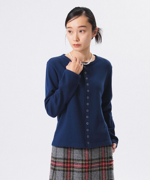 BEAMS BOY（ビームスボーイ）の「リングドット カーディガン 24AW（カーディガン/ボレロ・レディース・ピンク/チャコールグレー/サックスブルー/ネイビー・2/1）」の21枚目の写真