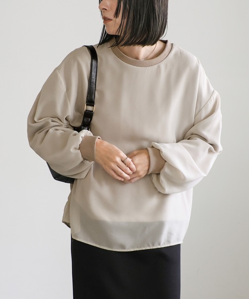 select MOCA(セレクトモカ)の「シフォンレイヤードスウェット(スウェット・レディース・チャコール/オフホワイト/グレイッシュベージュ・FREE)」の13枚目の写真