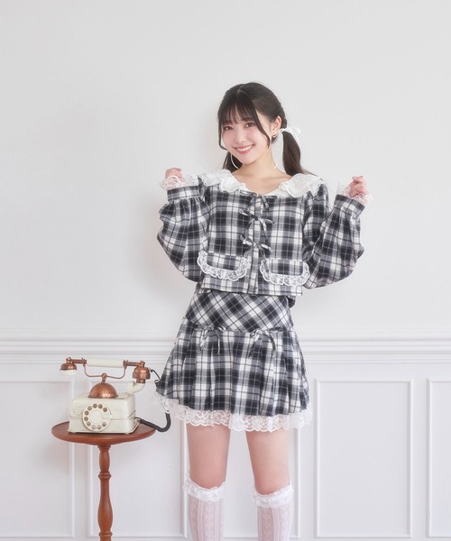 Honey Cinnamon（ハニーシナモン）の「チェックレース重ねセットアップ