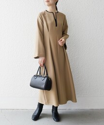 【WEB限定】〈洗濯機可能〉ダブルクロス ウエスト タック Aライン ワンピース ［NAVY BLUE］