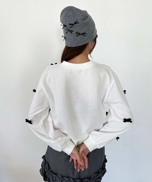 MAJESTIC LEGON（マジェスティックレゴン）の「ハローキティ メニーリボンスウェット（スウェット・レディース・グレー/オフホワイト・MEDIUM）」の17枚目の写真