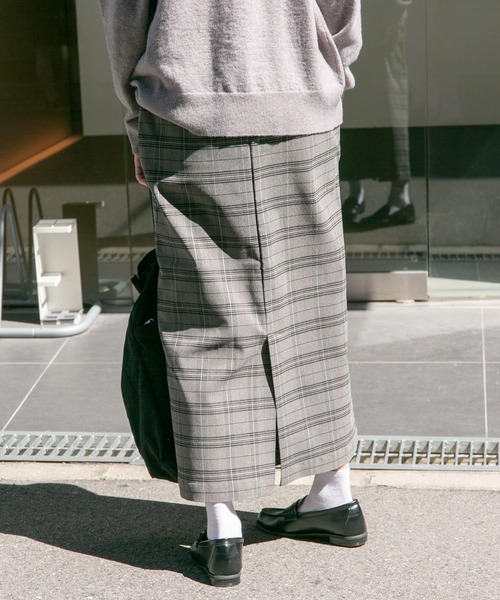 FORK&SPOON(フォークアンドスプーン)の「『セットアップ対応/イージーケア』FORK&SPOON ideal stretchストレートスカート(スカート・レディース・ネイビー/チェック・1/2)」の10枚目の写真