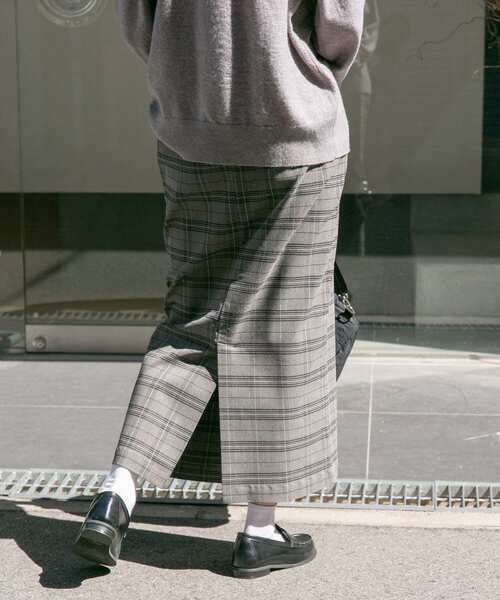 FORK&SPOON(フォークアンドスプーン)の「『セットアップ対応/イージーケア』FORK&SPOON ideal stretchストレートスカート(スカート・レディース・ネイビー/チェック・1/2)」の11枚目の写真