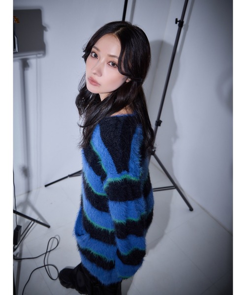 ANDGEEBEE（アンジービー）の「UNISEX ボーダーシャギーカーデ（カーディガン/ボレロ・レディース・ブルー/アイボリー・FREE）」の12枚目の写真