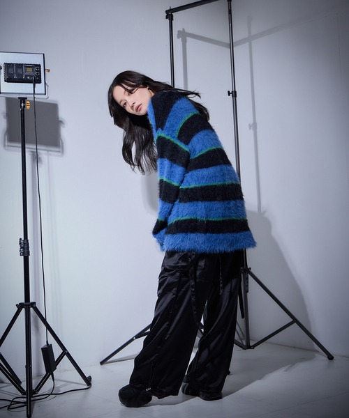 ANDGEEBEE（アンジービー）の「UNISEX ボーダーシャギーカーデ（カーディガン/ボレロ・レディース・ブルー/アイボリー・FREE）」の14枚目の写真