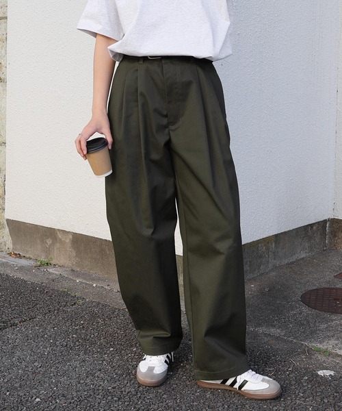 ANME（アンメ）の「TCツイル2タックテーパードロングパンツ（チノパンツ・レディース・ブラック/カーキ/ベージュ・M/L/XL/XXL）」の3枚目の写真