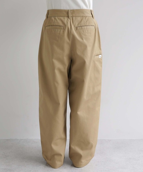 ANME（アンメ）の「TCツイル2タックテーパードロングパンツ（チノパンツ・レディース・ブラック/カーキ/ベージュ・M/L/XL/XXL）」の21枚目の写真