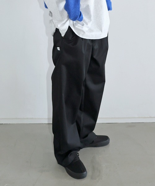 ANME（アンメ）の「TCツイル2タックテーパードロングパンツ（チノパンツ・レディース・ブラック/カーキ/ベージュ・M/L/XL/XXL）」の17枚目の写真