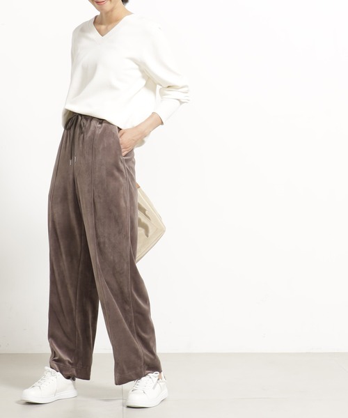 FOUND GOOD（ファウンドグッド）の「コンフォートVネックニットPO（ニット/セーター・レディース・ブラック/ホワイト系5/グレー系/ブルー系5/グリーン系2/ネイビー/ベージュ/レッド系8・L/M/S）」の9枚目の写真