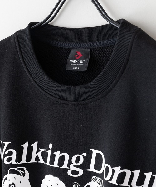 JEANS MATE(ジーンズメイト)の「【SAVIER/サビアー】WALKING DONUTSコラボ / 前面プリント ビッグシルエット スウェットトレーナー ワンポイント刺繍 ブランドロゴ(スウェット・メンズ・杢グレー/ブラック・MEDIUM/LARGE)」の16枚目の写真