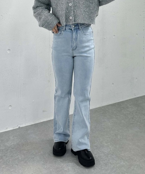 archives（アルシーヴ）の「タイトフレアデニム（デニムパンツ・レディース・グレー/ブルー・SMALL/MEDIUM）」の12枚目の写真