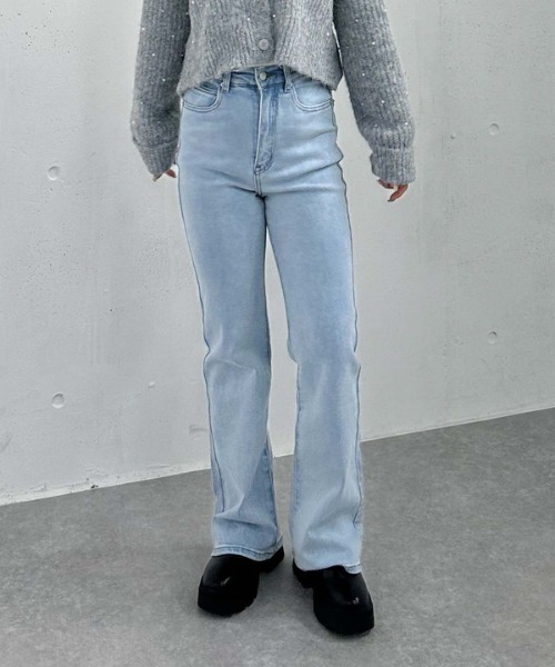 archives（アルシーヴ）の「タイトフレアデニム（デニムパンツ・レディース・グレー/ブルー・SMALL/MEDIUM）」の13枚目の写真