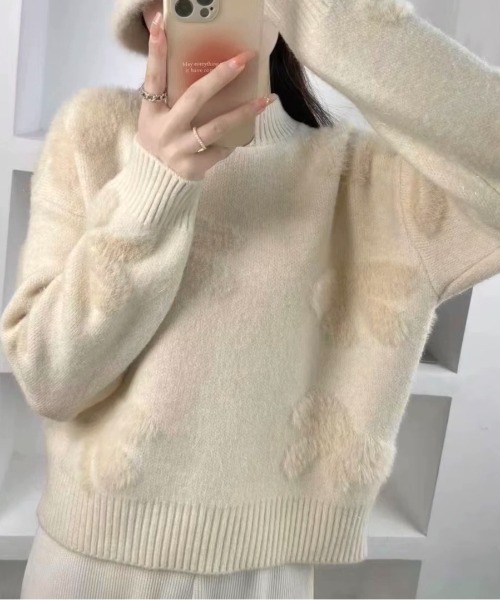 リボン付きベージュニットセーター セール】リボン柄モックネックニット（ニット/セーター）｜LADY LIKE