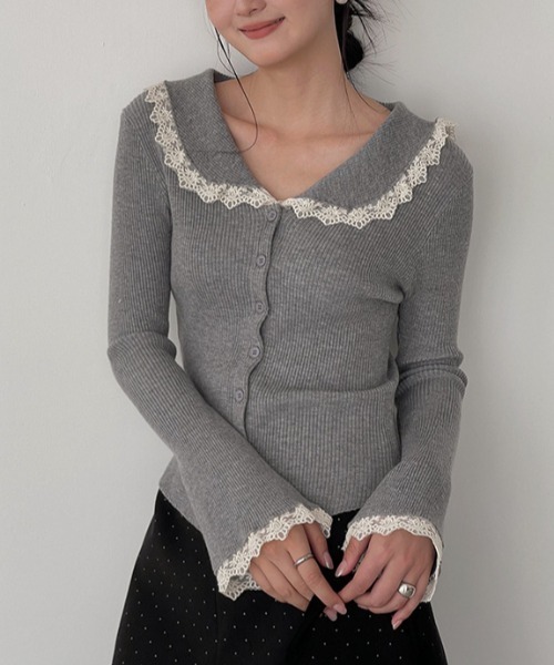 Vipoa(ヴィポア)の「lace tight knit tops(ニット/セーター・レディース・アイボリー/ブラック/グレー/ピンク/レッド・FREE)」の1枚目の写真