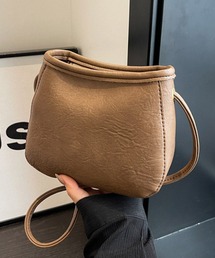 DAY CLOSET | ワンマイルなサイズ感。合皮ショルダーバッグ+ポーチ 2点セット(ショルダーバッグ)