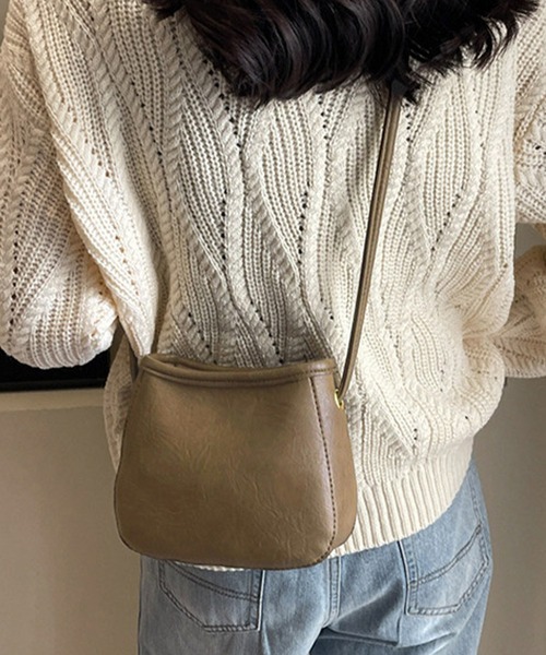 ワンマイルなサイズ感。合皮ショルダーバッグ+ポーチ 2点セット