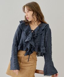 フリルデザインフロントリボンブラウス