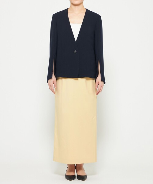 uncrave(アンクレイヴ)の「ウォッシャブルダブルクロス スリットスリーブジャケット(ノーカラージャケット・レディース・ネイビー系/ブラック系・2/1)」の4枚目の写真