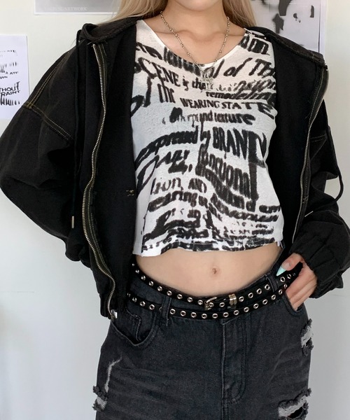 lilful（リルフル）の「クロップド丈 グラフィックプリント シアートップス（Tシャツ/カットソー・レディース・ホワイト・S/M/L）」の18枚目の写真