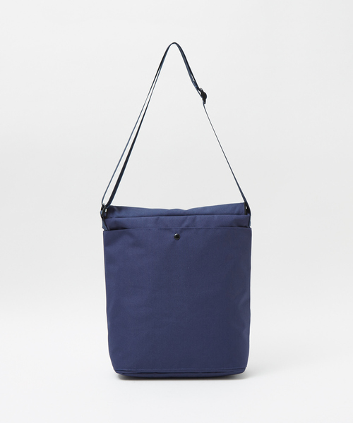 UNIVERSAL OVERALL(ユニバーサルオーバーオール)の「【UNIVERSALOVERALL / ユニバーサルオーバーオール】VERTICALLY flap shoulder/フラップショルダーバッグ/UVO-209(ショルダーバッグ・メンズ・ネイビー/ブラック/チャコールグレー/ダークベージュ・フリー)」の8枚目の写真