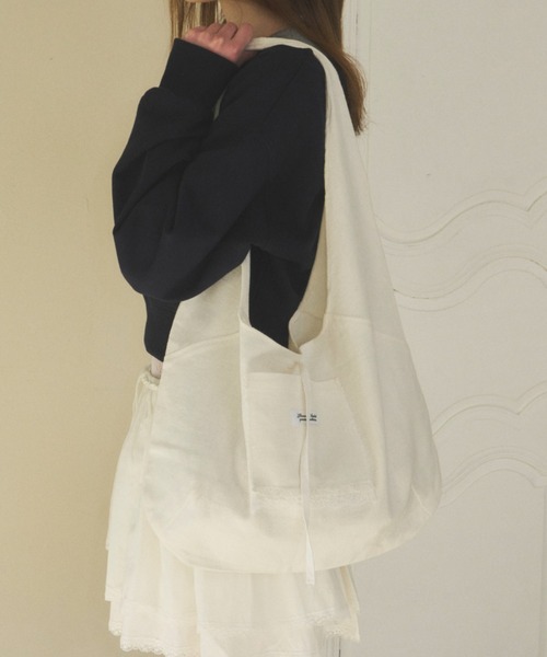 GIUNON（ジウノン）の「double lace round tote / ダブルレースラウンドトート（トートバッグ・レディース・ホワイト・FREE）」の8枚目の写真