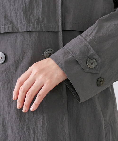 MICA&DEAL（マイカ＆ディール）の「レイヤートレンチコート（トレンチコート・レディース・ライトベージュ/チャコールグレー/ベージュ・FREE）」の13枚目の写真