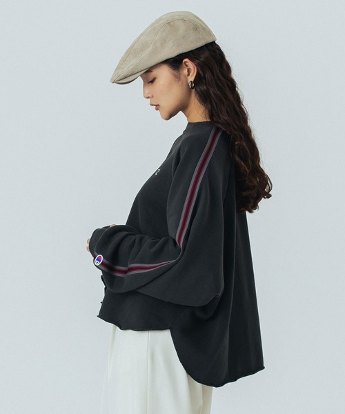 Champion(チャンピオン)の「【Champion別注】ROSE BUD×Champion SIDE LINE SWEAT(スウェット・レディース・ベージュ/バーガンディー/ブラック・ONE SIZE)」の16枚目の写真