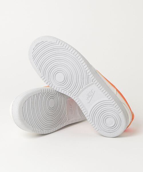 NIKE(ナイキ)の「ナイキ NIKE ナイキ コート ビジョン LO NN(スニーカー・メンズ・ホワイト・25.5cm/26.5cm/27.5cm/26.0cm/27.0cm/28.0cm/25.0cm)」の3枚目の写真