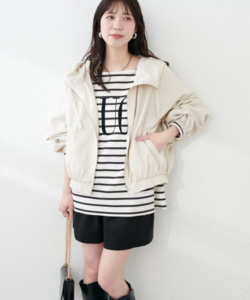 natural couture（ナチュラルクチュール）の「フード付きショートマンパ（ブルゾン・レディース・カーキ/アイボリー/ブラック/グレイッシュベージュ・FREE）」の10枚目の写真