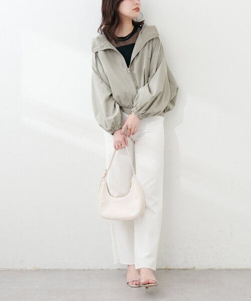 natural couture（ナチュラルクチュール）の「フード付きショートマンパ（ブルゾン・レディース・カーキ/アイボリー/ブラック/グレイッシュベージュ・FREE）」の21枚目の写真