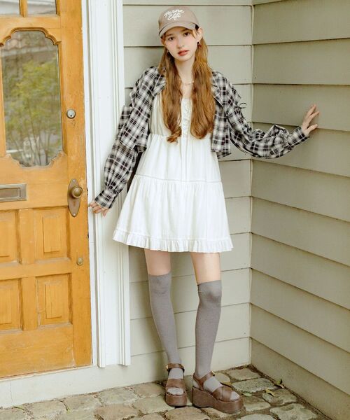 MAJESTIC LEGON（マジェスティックレゴン）の「レースアップフレアキャミワンピ（ワンピース・レディース・ホワイト系その他2/ブラック系その他/アイボリー/ブラック・MEDIUM）」の9枚目の写真