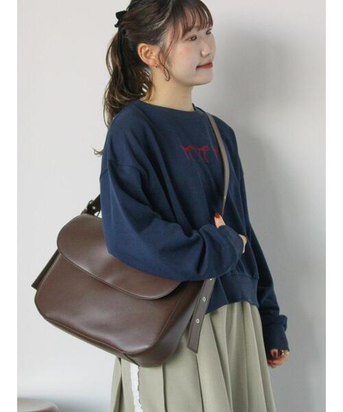 ehka sopo(エヘカソポ)の「エコレザーショルダーバッグ(ハンドバッグ・レディース・ブラウン/グレー/ブラック・F)」の4枚目の写真