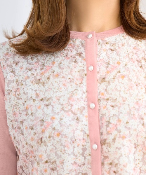 Prima Scherrer(プリマシェレル)の「フラワー刺繍ドッキング ニット カーディガン Prima Scherrer(カーディガン/ボレロ・レディース・ホワイト/ピンク/サックスブルー・M/S)」の4枚目の写真