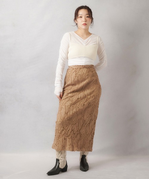 Lull(ルル)の「【Lull / ルル】ギャザーデザイン シアートップス(Tシャツ/カットソー・レディース・ブラック/その他/ホワイト・ONESIZE)」の21枚目の写真