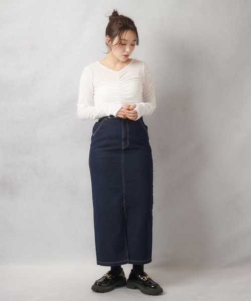 Lull(ルル)の「【Lull / ルル】ギャザーデザイン シアートップス(Tシャツ/カットソー・レディース・ブラック/その他/ホワイト・ONESIZE)」の17枚目の写真