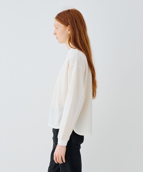 v::room（ヴィルーム）の「【別注】V::ROOM MESH  プルオーバー（Tシャツ/カットソー・レディース・ホワイト/ブラック・FREE）」の5枚目の写真