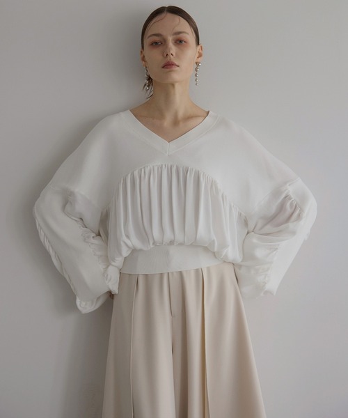 MIELI INVARIANT(ミエリインヴァリアント)の「Volume Gather MIx Knit Tops(Tシャツ/カットソー・レディース・ブラック/ホワイト・FREE)」の13枚目の写真