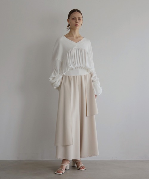 MIELI INVARIANT(ミエリインヴァリアント)の「Volume Gather MIx Knit Tops(Tシャツ/カットソー・レディース・ブラック/ホワイト・FREE)」の16枚目の写真