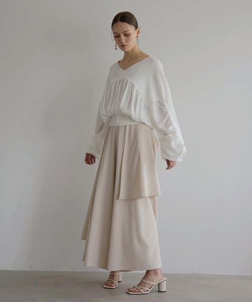 MIELI INVARIANT(ミエリインヴァリアント)の「Volume Gather MIx Knit Tops(Tシャツ/カットソー・レディース・ブラック/ホワイト・FREE)」の17枚目の写真