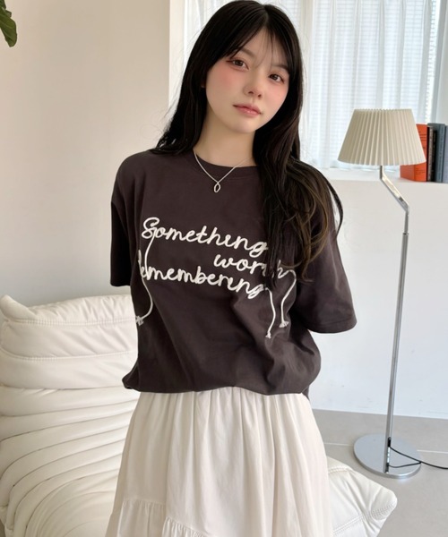 Ada.(エイダ)の「ロープ刺繍 ロゴ Tシャツ(Tシャツ/カットソー・レディース・チャコール/オートミール/アイボリー・FREE)」の10枚目の写真